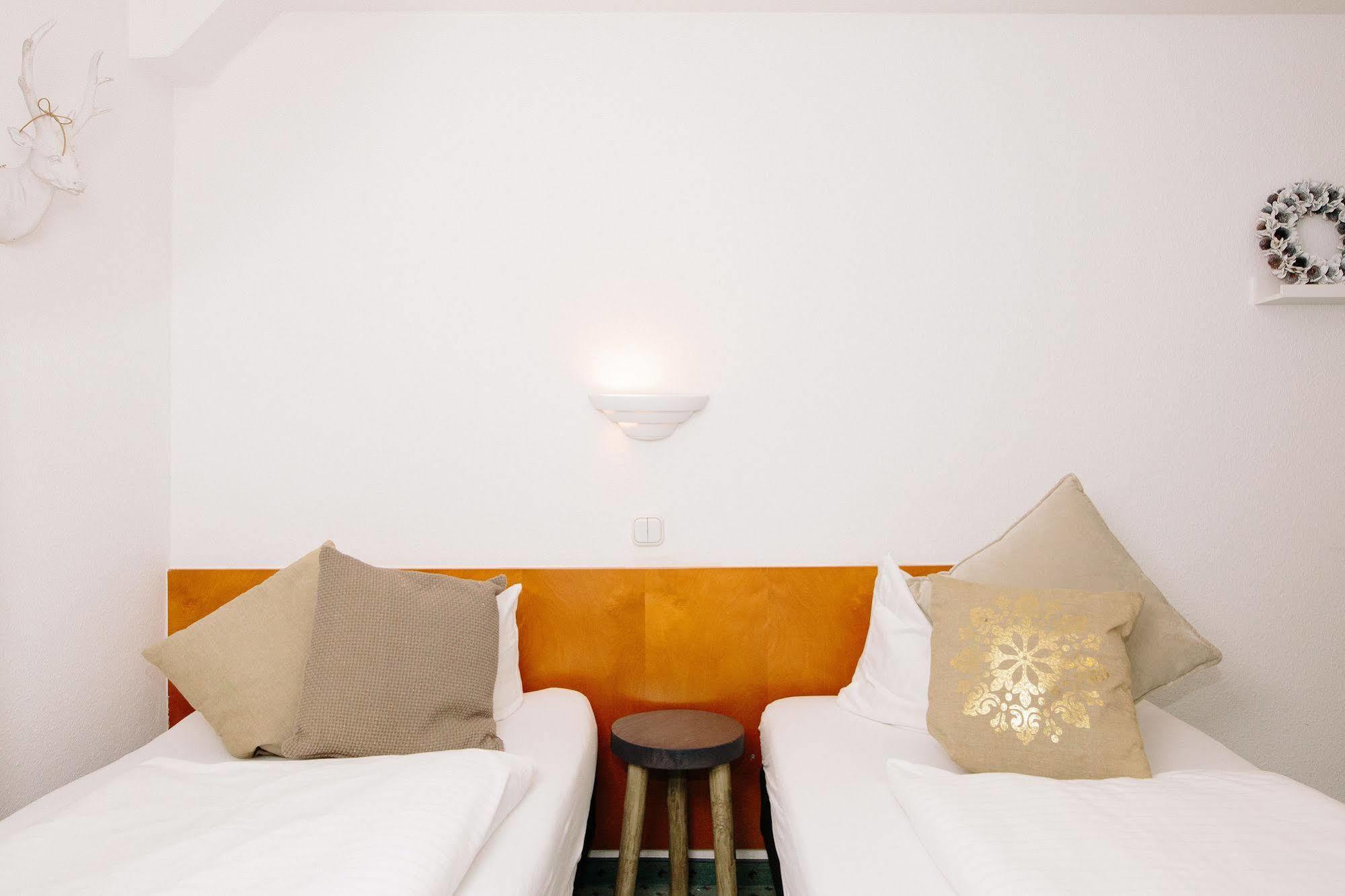 Hotel Auerstein Dépendance  Heidelberg Esterno foto